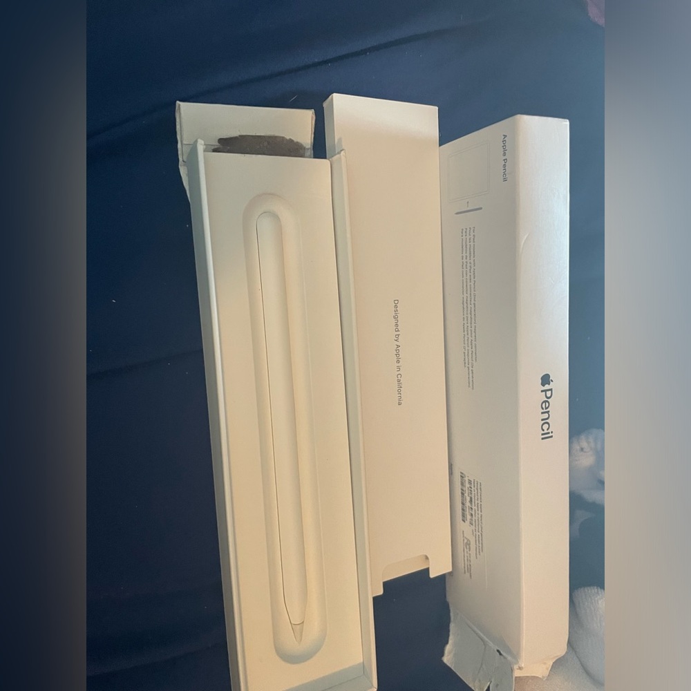 Apple Pen (2nd gen) Brand new! Never used!!